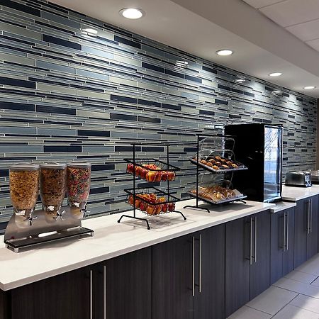 La Quinta Inn By Wyndham Columbia Se Fort Jackson Ngoại thất bức ảnh