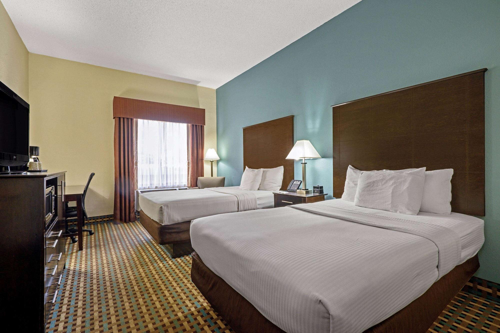 La Quinta Inn By Wyndham Columbia Se Fort Jackson Ngoại thất bức ảnh