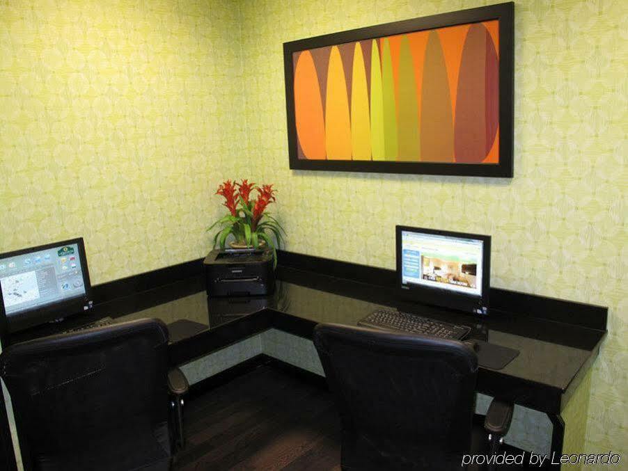La Quinta Inn By Wyndham Columbia Se Fort Jackson Ngoại thất bức ảnh